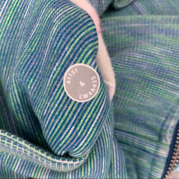 Lululemon Sub-a Hoodie - Picture 5 of 6